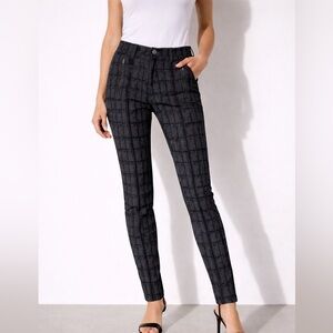 Cambio Black Textured Slim Pants with Ankle Zips